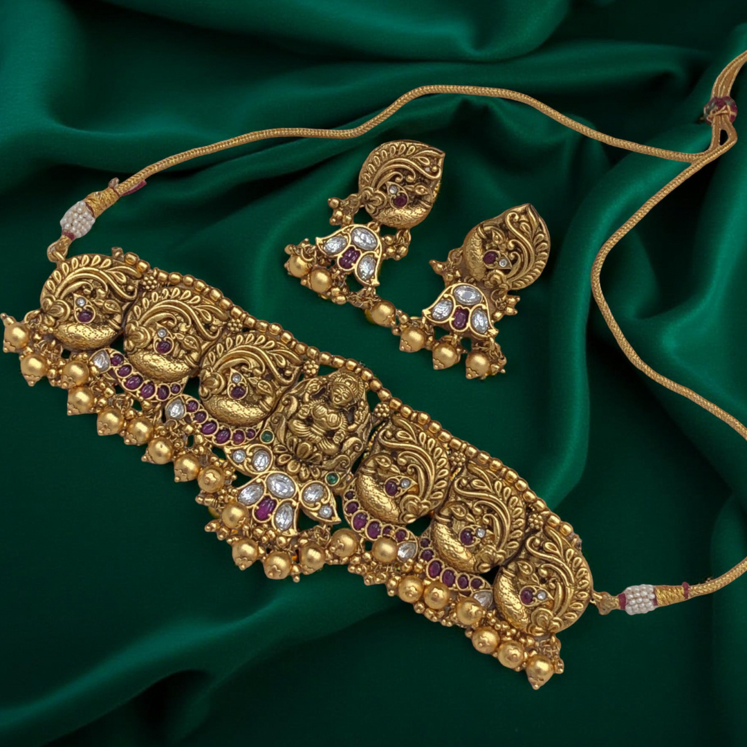 Antique Lakshmi Choker Set – Traditional South Indian Temple Jewellery