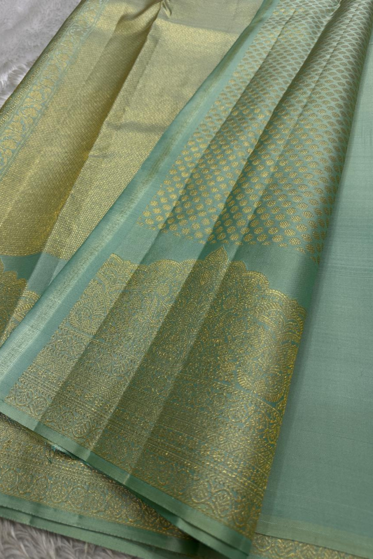 Authentic Silk Mark Certified Kanjivaram Silk Saree – Sea Green with Golden Zari