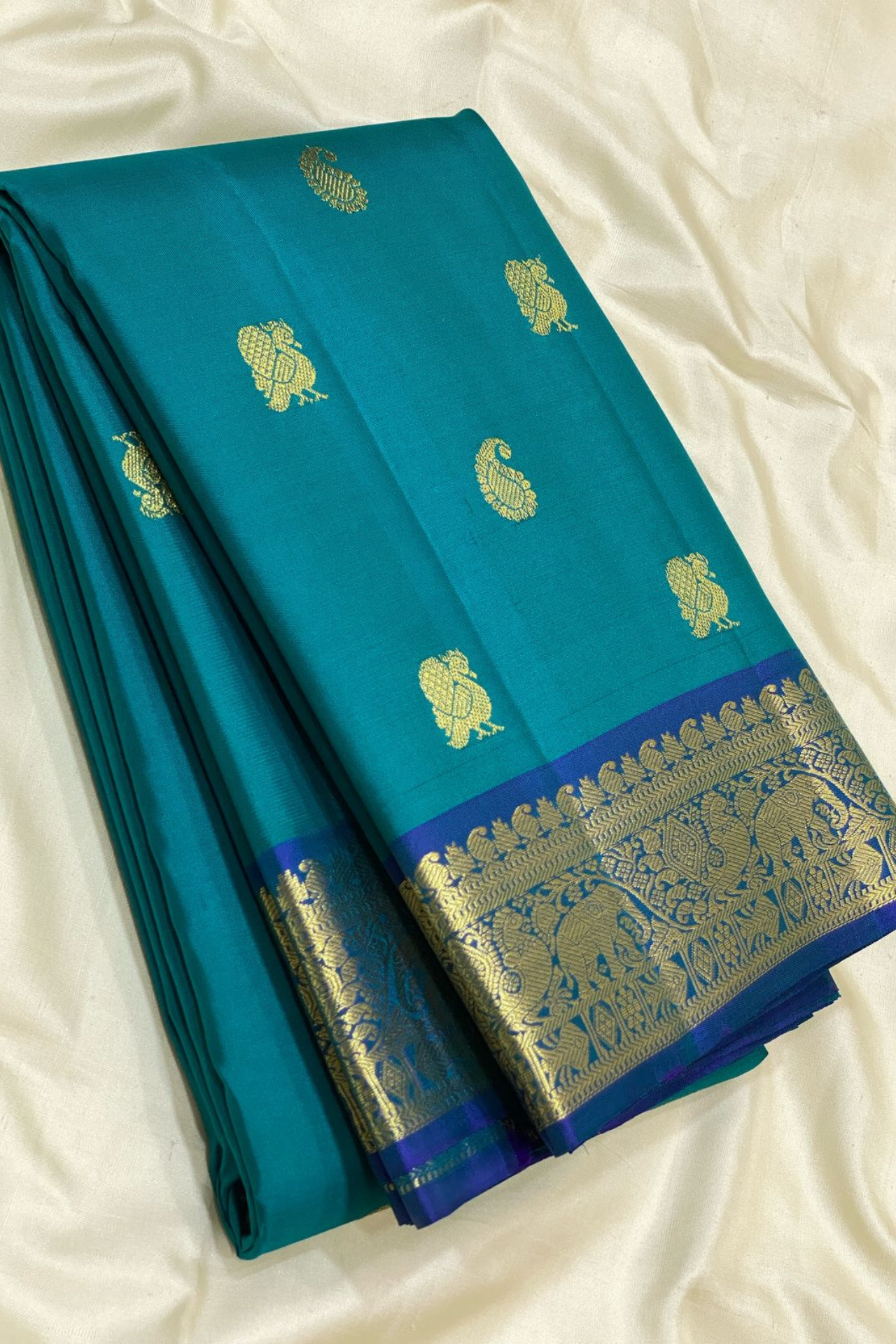 Authentic Silk Mark Certified Kanjivaram Silk Saree – Teal with Royal Blue Border